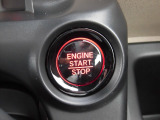 エンジンON/OFFはワンプッシュで可能な「プッシュ式エンジンスタート/ストップスイッチ」です!操作も簡単です♪