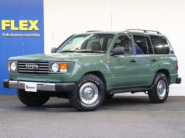 トヨタ ランドクルーザー100 