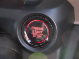 エンジンON/OFFはワンプッシュで可能な「プッシュ式エンジンスタート/ストップスイッチ」です!操作も簡単です♪