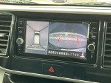 駐車時の強い味方アラウンドビューモニター付。空から見下ろす視点で全方位死角なし!