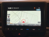 8インチディーラーオプションナビとなっております。インターナビも対応しているので日本全国おでかけすることができます!