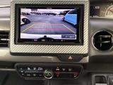 バックカメラも装備しております。車庫入れの苦手なお客様も安心!重宝してくれます!