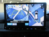 真上から車を見たようにモニターで確認ができるマルチビューカメラシステム!是非実際の車で体感してみてください!