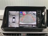 アラウンドビューモニター 駐車場での車庫入れや狭い道路での走行にカメラで確認が出来るので安心です。