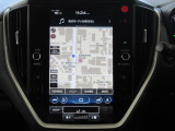 ナビゲーション表示画面。 インフォメーションディスプレイにタッチして操作します。