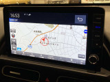 9インチディーラーオプションナビとなっております。インターナビも対応しているので日本全国おでかけすることができます!