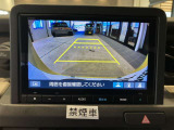バックカメラももちろんついておりますので駐車時も後方が確認できて安心ですね!