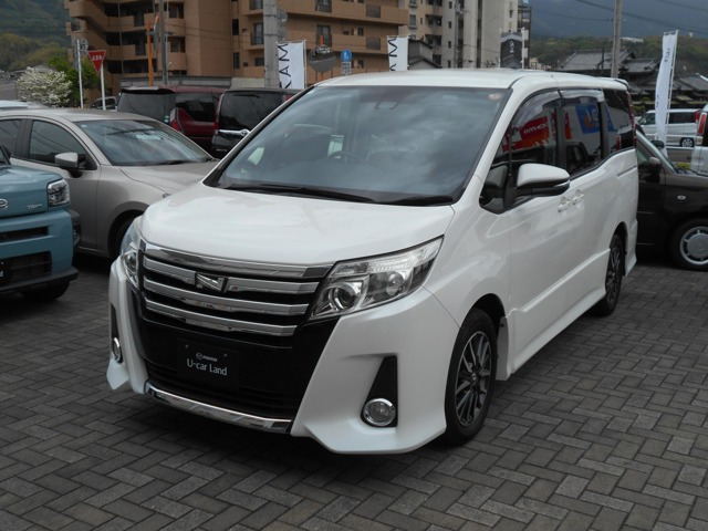 トヨタ ノア 
