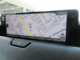 マツダコネクトの12.3インチワイドセンターディスプレイです。『Android Auto』『Apple CarPlay』や独自のコネクテッドサービスに対応したインターフェイスシステムです。