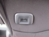 運転席・助手席シートバックには、USB外部入力端子がついています。