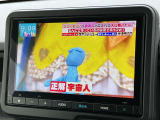 TV付きの車となっております。送迎時の待ち時間などとてもお役に立ちます。