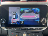 アラウンドビューモニターで全周囲が見えるのでバックや駐車が苦手な方も安心です。