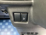 運転席にはシートヒーター機能が付いています。寒い日の心強い味方です♪