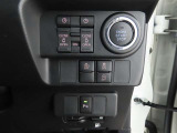 両側電動のスライドドアで楽々スムース!運転席からも開閉の操作もできます♪キーのスイッチひとつで自動開閉できる便利な機能もついてます♪