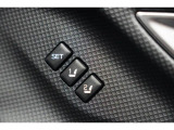 運転席のシートポジションメモリー機能は、登録済みの運転者と交代しても、シートポジションの変更の手間がかかりません。