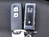 Hondaスマートキーシステムは携帯しているだけで施錠や解錠、エンジン始動もできる便利な機能です!