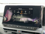 カーナビは、フルセグTV・ラジオ・HDMI・CarPlay・Bluetooth等対応です!フルセグは電波が悪くなるとワンセグに自動で切り替わり快適にTVがお楽しみ頂けます♪