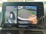 360℃真上から見下ろした映像が映し出されるアラウンドビューモニター搭載☆安全安心ですね♪