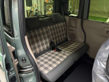 クッション性のあるリアシートとなっております♪