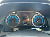 視認性の良いメーターまわり。燃費などもご確認いただけます!