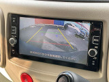 駐車時に便利なバックモニター付きです。これで馴れない場所での駐車も安心ですね。