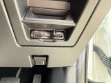 高速道路や有料道路の必需品のETCも装着されています。カードを入れるだけで、料金所をノンストップ&キャッシュレスで通過出来ます。長距離井戸の際にも役立ちます★☆★☆