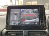 [アラウンドビューモニター]車両を上から見たようなカメラで周りの障害物などが一目瞭然!駐車が苦手な方でも、らくらく駐車♪