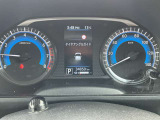 視認性の良いメーターパネルデザインとなっております。