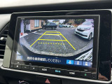 バックカメラももちろんついておりますので車庫入れの安心感がアップしますね!