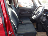 清潔で広々した座席です!是非、現車を見て体感してみてください。