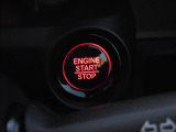 エンジンON/OFFはワンプッシュで可能な「プッシュ式エンジンスタート/ストップスイッチ」です!操作も簡単です♪