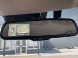ルームミラーへアラウンドビューモニター表示が可能です。