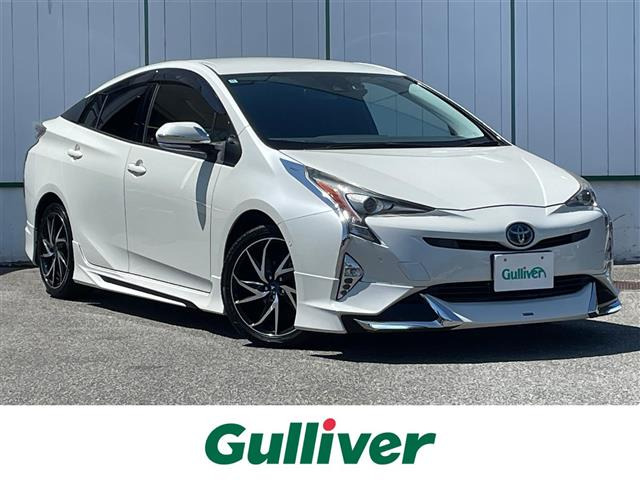 トヨタ プリウス 