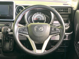 ステアリングも使用感が少なく、きれいな状態となっております♪