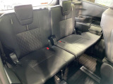 3列目シートはもちろん状態良好☆大人でもゆったりと座って頂けますので、大人数でのお出かけもラクラクです♪ご家族で、気の知れた仲間で、ドライブに行くのが楽しみですね♪
