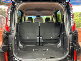 普段のお買い物や通勤、送迎等に十分な荷室スペースを確保しております。セカンドシートを倒すと、大きな荷物の積載も可能です♪