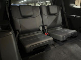 3列目シートはもちろん状態良好☆大人でもゆったりと座って頂けますので、大人数でのお出かけもラクラクです♪ご家族で、気の知れた仲間で、ドライブに行くのが楽しみですね♪
