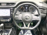 ステアリングも使用感が少なく、きれいな状態となっております♪