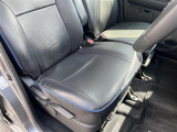【運転席】『運転席周辺』の画像になります。写真の内容に関してご不明点、ご質問等がございましたらお気軽にじしゃロン店舗までお問い合わせください。