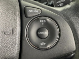 【クルーズコントロール】高速道路もラクラク走行。アクセルを離しても一定速度で走行ができ、長距離運転時の負担を軽減!加速・減速も簡単なスイッチ操作で調整できます。