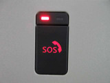 SOSコール 急病時や危険を感じた時SOSコールスイッチを押すと、専門のオペレーターに繋がって、警察や救急車への連携サポートしてくれます。(別途登録費用がかかります)