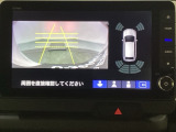 バックでの車庫入れも安心です! リアカメラが付いているバックモニター付のナビを装備しております。バンパーについているソナーや、操作線もついており距離感も画面から確認できます。
