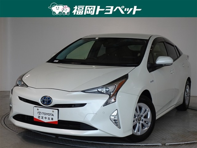 トヨタ プリウス 