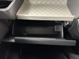 【グローブボックス】車検証入れ収納♪