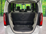 普段のお買い物や通勤、送迎等に十分な荷室スペースを確保しております。セカンドシートを倒すと、大きな荷物の積載も可能です♪