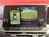 アラウンドビューモニター付きですので、車庫入れも楽々です。