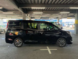 このお車は当店に展示はしておりません。ご希望の店舗(弊社U-Car取り扱い22店舗)へ直接配送しご商談の流れになります。ご成約が必須ではありませんのでお気軽にお問い合わせ下さい。
