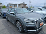 アウディ SQ2 2.0 4WD