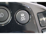 VSA(Vehicle Stability Assist)が装備!!VSAはコーナリング時の横滑りを抑制する機能と車両の急激な挙動変化を抑える機能で、安定した走行を実現していいます!!