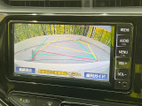 【バックカメラ】駐車時に後方がリアルタイム映像で確認できます。大型商業施設や立体駐車場での駐車時や、夜間のバック時に大活躍!運転スキルに関わらず、今や必須となった装備のひとつです!
